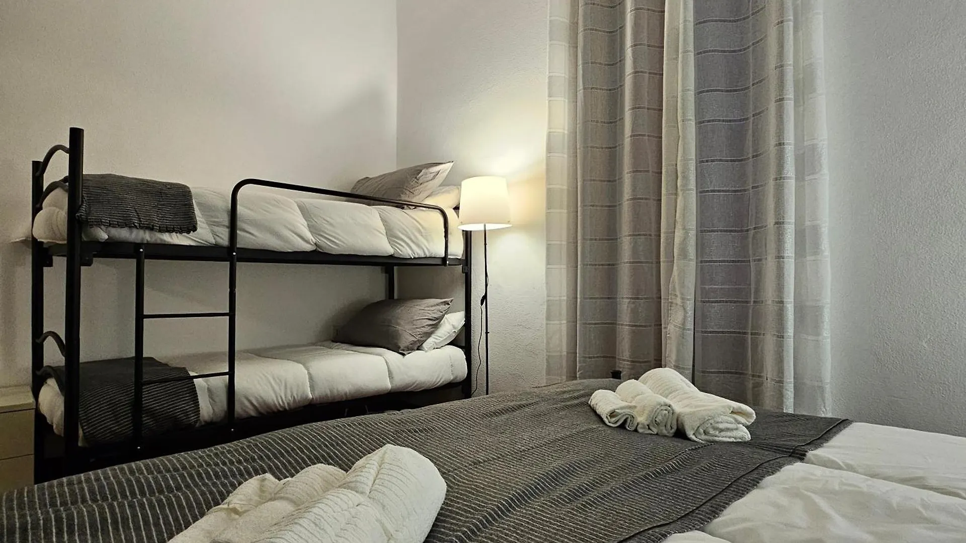 Corteantica Rho-Fiera By Rhospitality Дом отдыха Ро